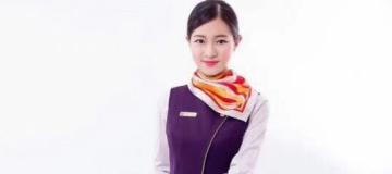 韩宜轩 现为天津航空公司乘务长